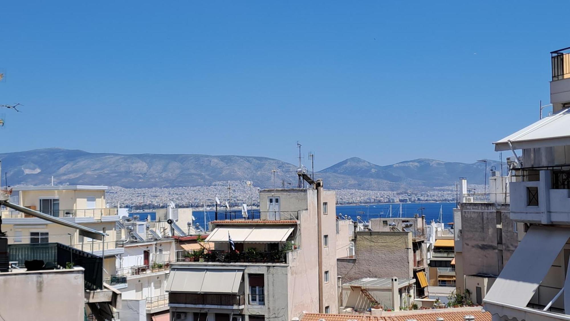 Tomis Sea View Apartment 피레아스 외부 사진